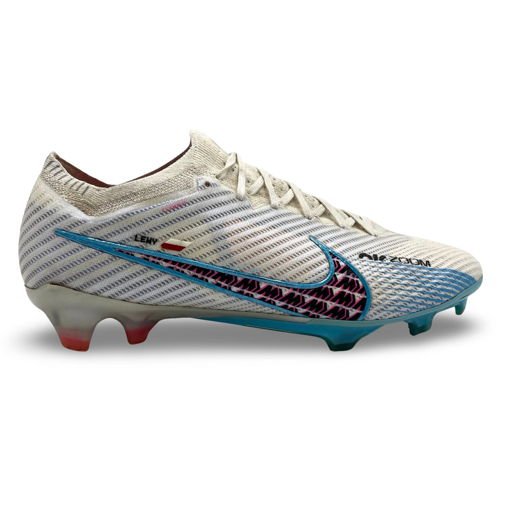 Robert Lewandowski Match Worn, Photo-Matched Nike Air Zoom Mercurial Vapor 15 Elite - 2022/23