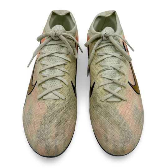 Bruno Fernandes | Match-Worn Boots | Photo-Matched | 2024/25 | 2 Goals | 1 Assist | Manchester United
