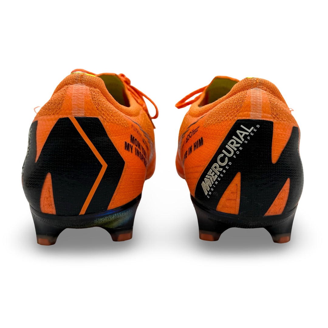 Romelu Lukaku Training Worn Nike Mercurial Vapor 12 Elite - 2017/18