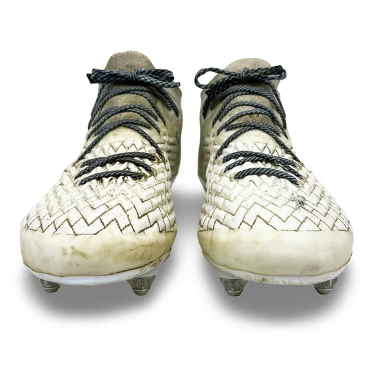 Trent Alexander-Arnold Match Worn, Photo-Matched Under Armour Clone Magnetico Pro - 2021/22