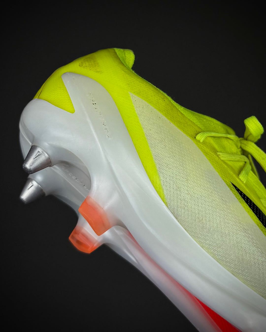 Aaron Wan-Bissaka | Match-Worn Boots | 2023/24 | Manchester United