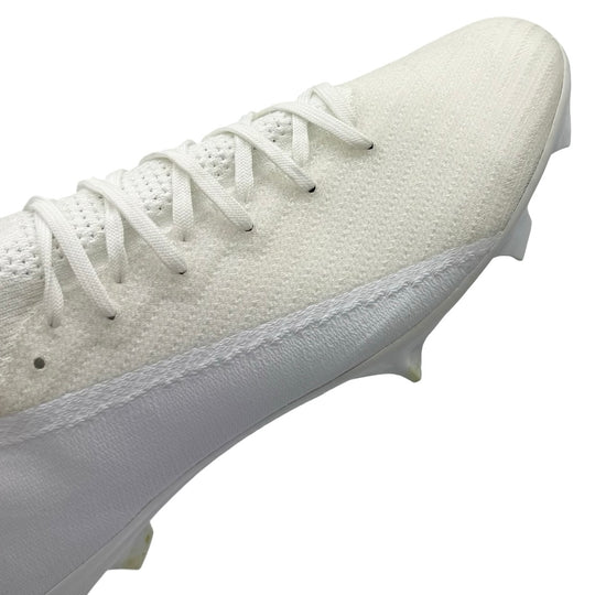 Bruno Fernandes | Player-Worn Boots | 2023/24 | 1-of-1 Prototype | Manchester United & Portugal