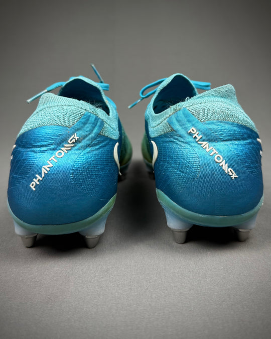 Marc Guéhi | Match-Worn Boots | 2024/25 | 2 Goals | 2 Assists | 8 Clean Sheets | Crystal Palace & England