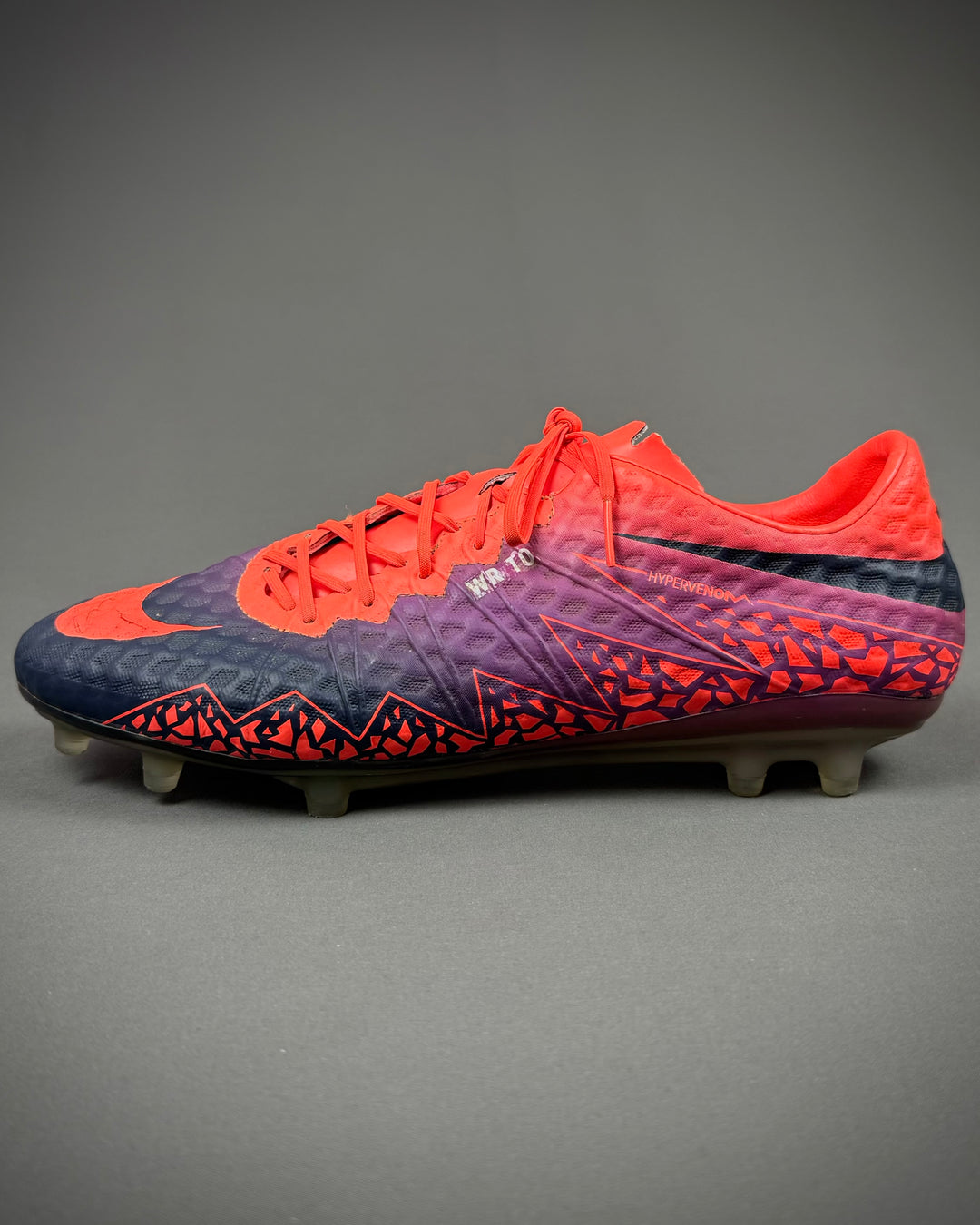 Wayne Rooney | Player-Worn Boots | 2016/17 | Final Career Manchester United Season