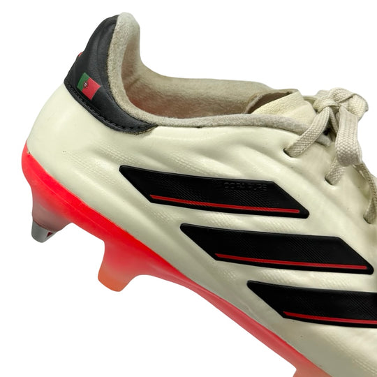 Bernardo Silva | Match-Worn Boots | Photo-Matched | 2023/24 4-In-A-Row Season | 4 Goals | 1 Assist