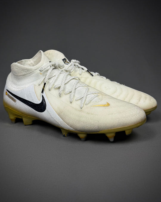 Rodri | Match-Worn Boots | 1-of-1 Ballon d'Or Winner Edition | 2024/25 | Manchester City