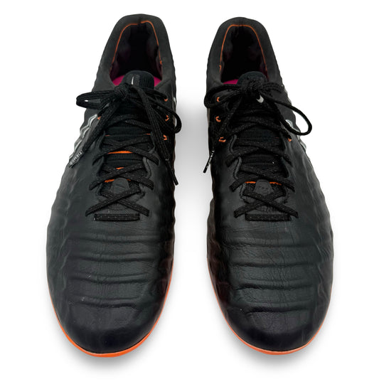 Thiago Silva Match Worn, 1 Goal Scored, Photo-Matched Nike Tiempo Legend VII Elite - 2018 Coupe De France Final, Coupe De La Ligue Final - 2017/18 Domestic Quadruple Season