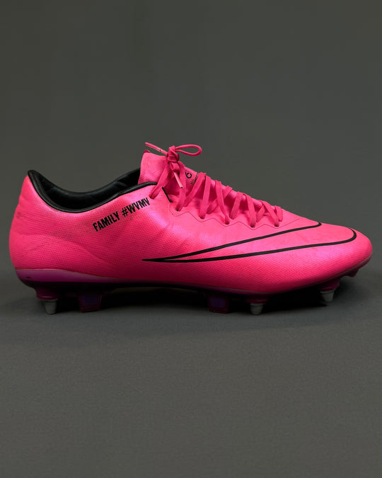 Willian | Match-Worn Boots | 2015/16 | Chelsea