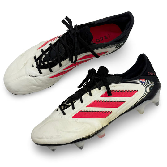 Joško Gvardiol Match Worn, 2 Goals & 2 Assists, Photo-Matched Adidas Copa Pure III Elite - 2024/25, 2025 FA Cup Final