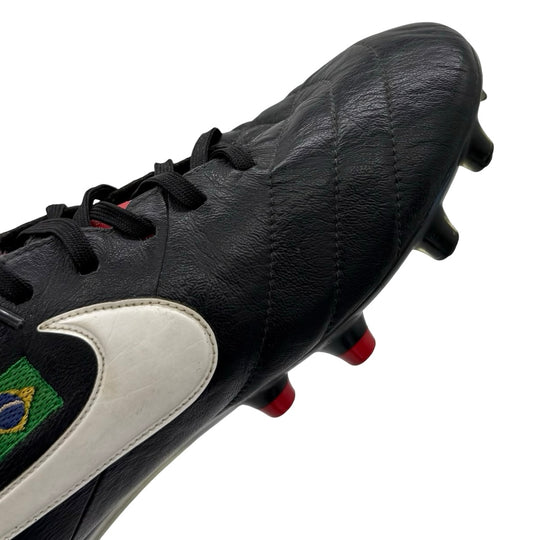 Ronaldinho | Match-Worn | Photo-Matched | 2012 | 4 Goals inc. Hat-Trick | 5 Assists | Nike Tiempo Legend IV