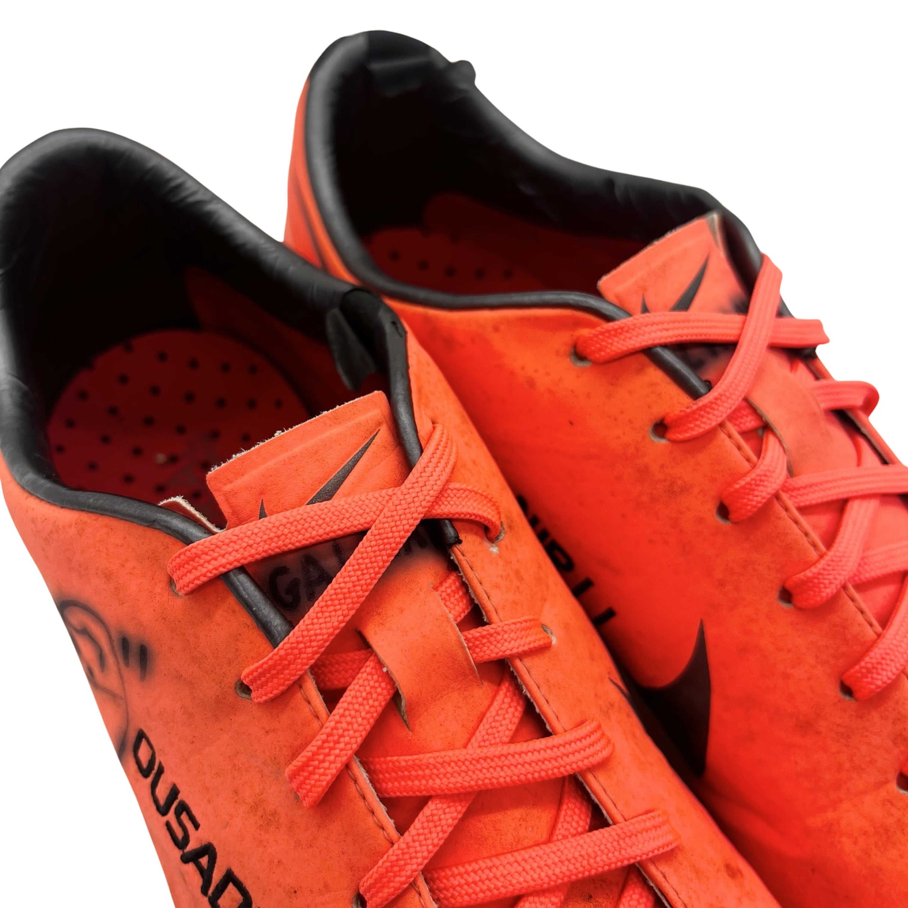 Neymar Jr. | Match-Worn Boots | Dual Hand-Signed | 2011/12
