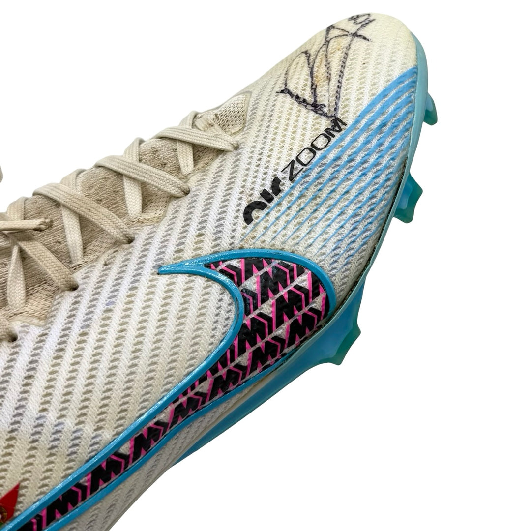 Bruno Fernandes match-worn boots, hand signed, from the 2022/23 season with Manchester United.