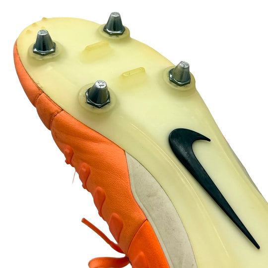 Thiago Silva | Match Worn | Photo-Matched | 2013/14 | 1 Goal Scored | 6 Clean Sheets | Nike CTR360 Maestri III