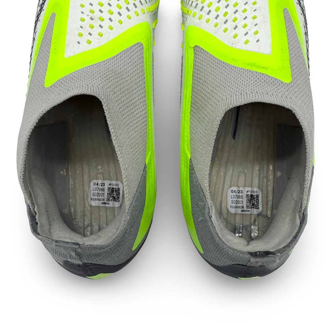 Pedri Match Worn, 1 Assist, Photo-Matched Adidas Predator Accuracy+ - 2023/24