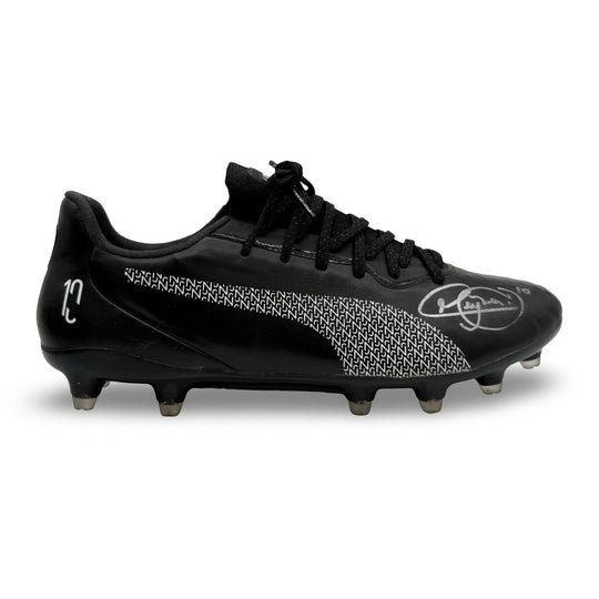 Neymar Jr. Match Worn, 4 Goals & 1 Assist, Photo-Matched, Dual Signed Puma KING Platinum 'NJR' Signature Edition - 2020/21