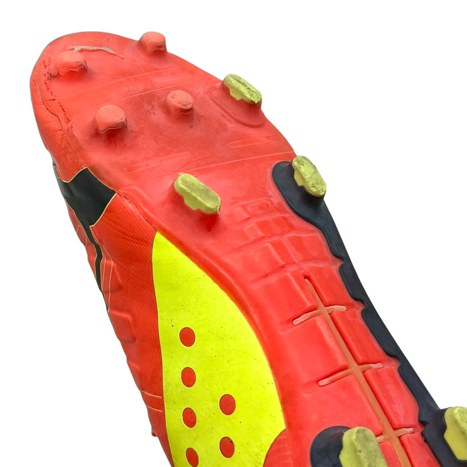 Nemanja Matić | Player-Worn Boots | 2013/14 | Chelsea