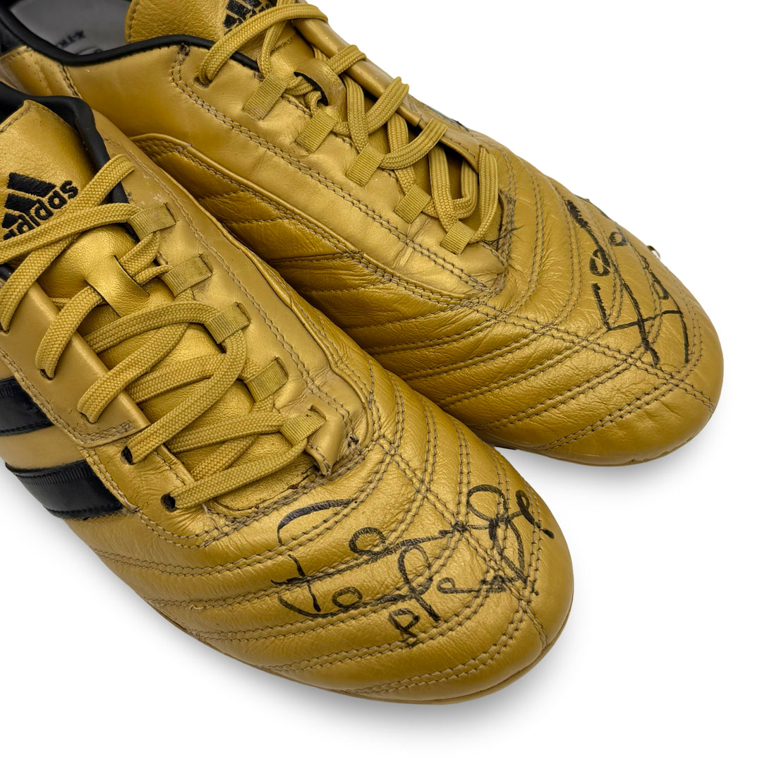 Frank Lampard | Match-Worn | Dual Hand-Signed | Photo-Matched | 2009/10 Double-Winning Season | 3 Goals | 2 Assists | Adidas AdiPure III