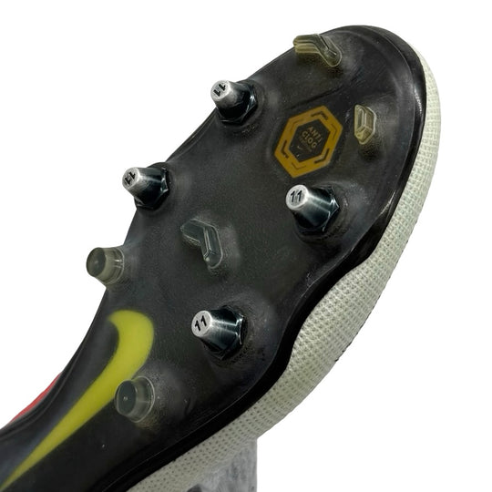 Riyad Mahrez | Match Worn | 2018/19 | Nike Phantom VSN Elite