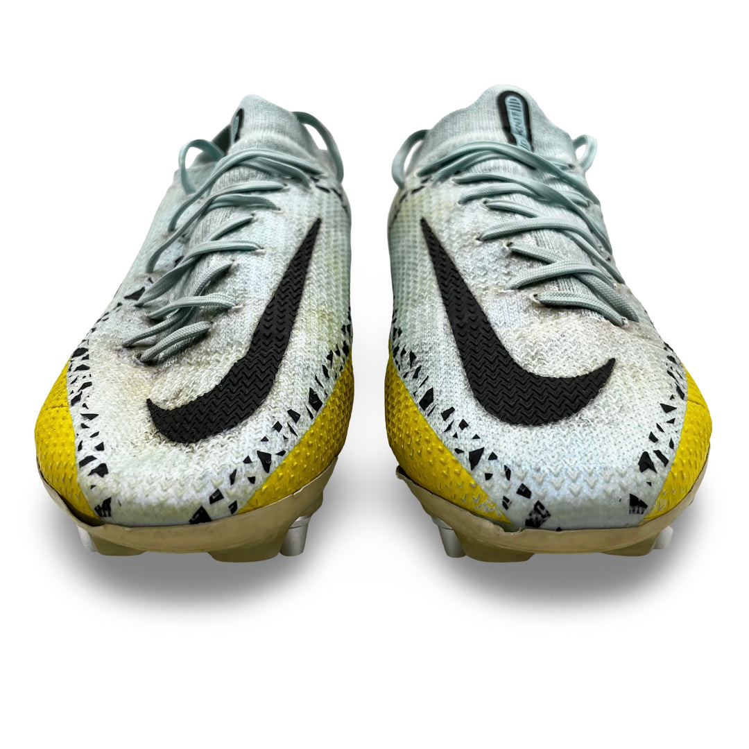 Andy Robertson Match, Photo-Matched Worn Nike Phantom GT Elite - 2022/23