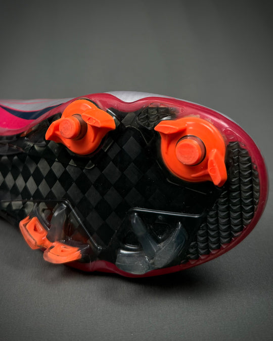 Mesut Özil | Match-Worn Boots | 2010/11 | Real Madrid