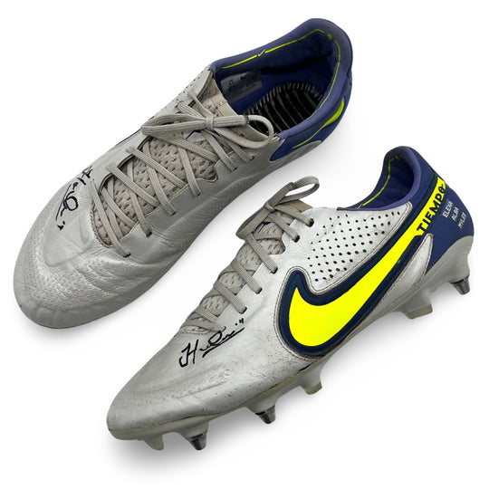 Jordan Henderson firmó las Nike Tiempo Legend IX Elite usadas en partidos de la final de la FA Cup 2021/22 y 2022