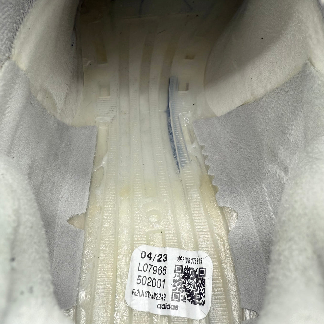Pedri Match Worn, 1 Assist, Photo-Matched Adidas Predator Accuracy+ - 2023/24