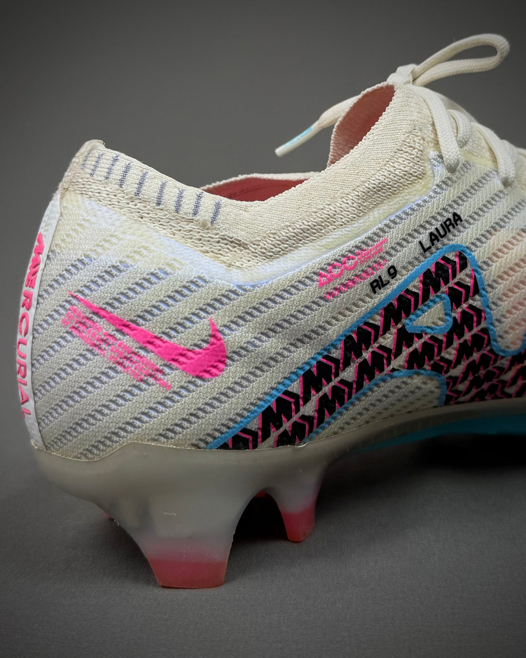 Robert Lewandowski | Match-Worn Boots | 2022/23 | 4 Goals | 1 Assist | Barcelona Debut Season