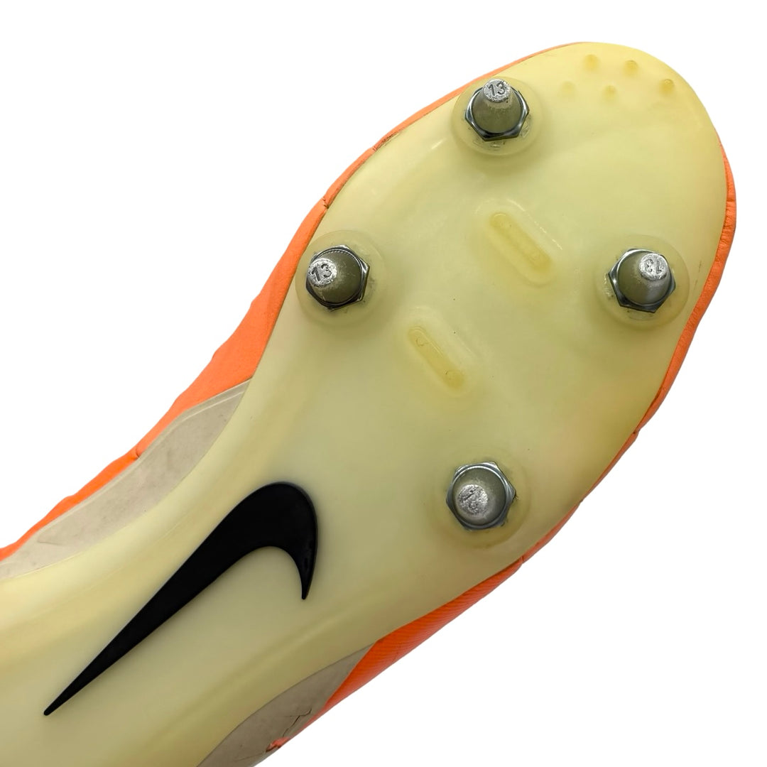 Thiago Silva | Match Worn | Photo-Matched | 2013/14 | 1 Goal Scored | 6 Clean Sheets | Nike CTR360 Maestri III