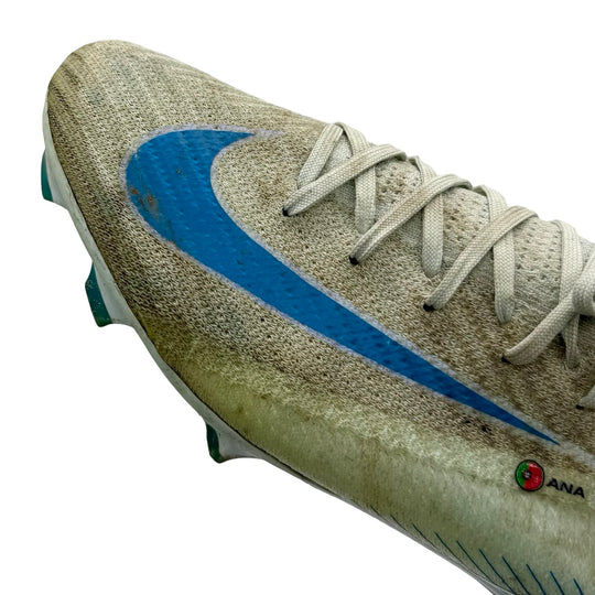 Bruno Fernandes | Match-Worn Boots | Photo-Matched | 2024/25 | 2 Assists | Manchester United & Portugal