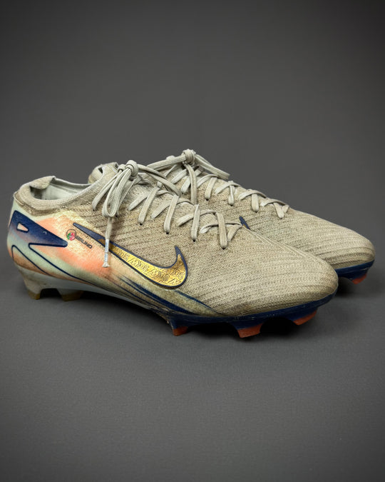 Bruno Fernandes | Match-Worn Boots | 2024/25 | 5 Goals | 4 Assists | 250th Manchester United Appearance