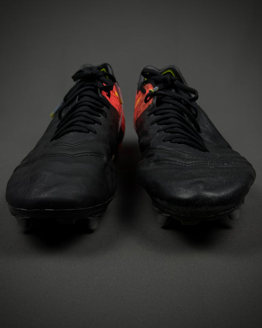 Chris Smalling | Match-Worn Boots | 2016/17 | 1 Goal | 6 Clean Sheets | Manchester United