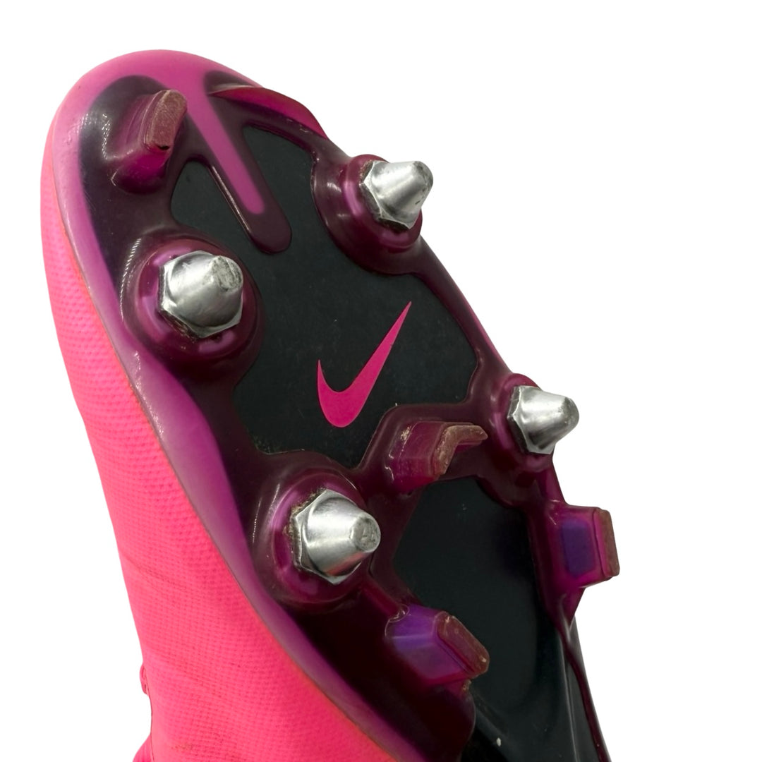 Willian Match Worn, 1 Goal Scored Nike Mercurial Vapor X - 2015/16