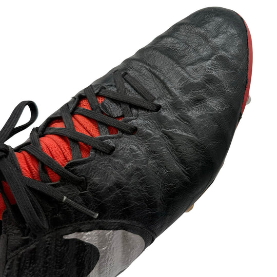 Raphaël Varane Match Worn, Photo-Matched Nike Tiempo Legend VII  - 2018/19 & 2018 UEFA Super Cup Final