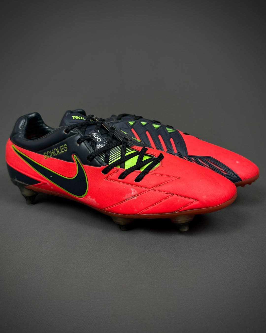 Paul Scholes | Match-Worn Boots | 2012/13 | Manchester United | Final Career Season