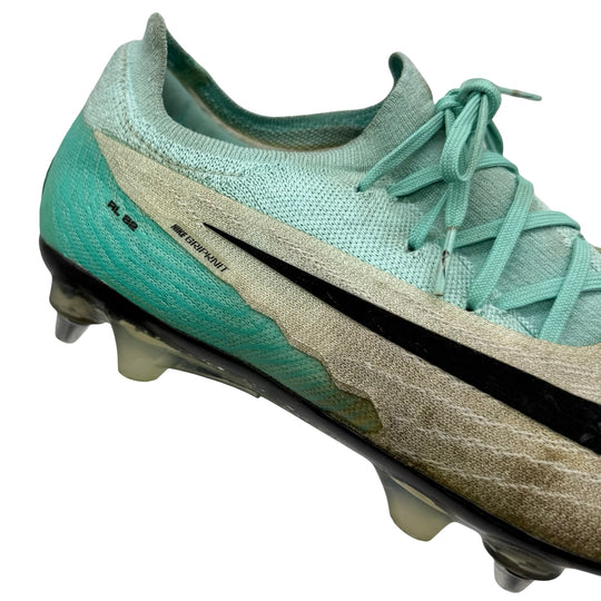 Rico Lewis, jugador de partido, 1 gol (1.º con el Manchester City) y 3 asistencias, debut con Inglaterra, Nike Phantom GX Elite con foto de partido - Temporada 2023/24 de 4 partidos consecutivos y final de la Copa Mundial de Clubes de la FIFA 2023