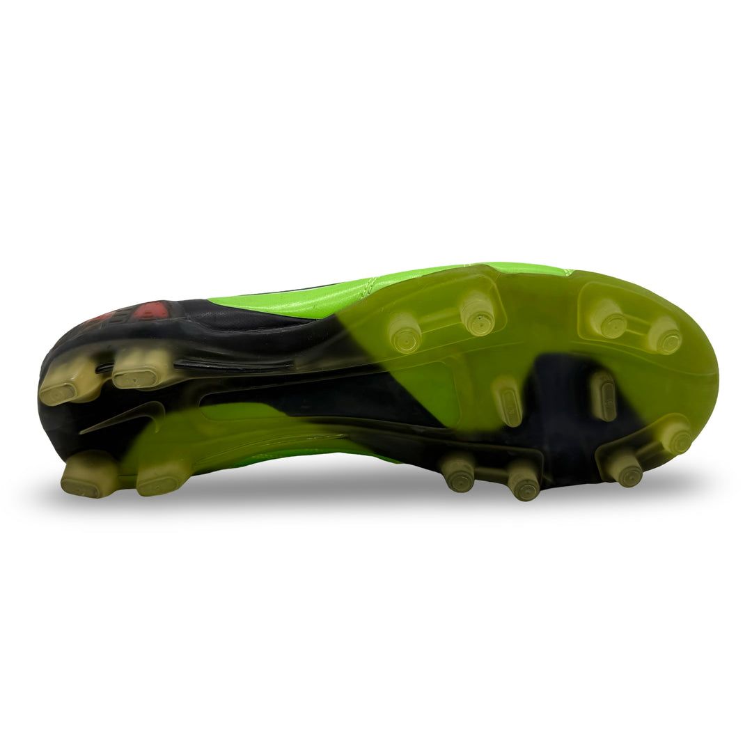 Rafael | Match-Issued Boots | 2009/10 | Manchester United