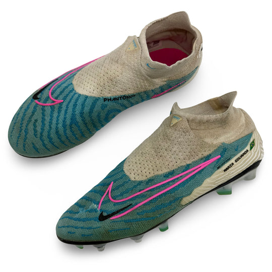 Lucas Paquetá Match Worn, 1 Goal Scored, Photo-Matched Nike Phantom GX Elite - 2022/23