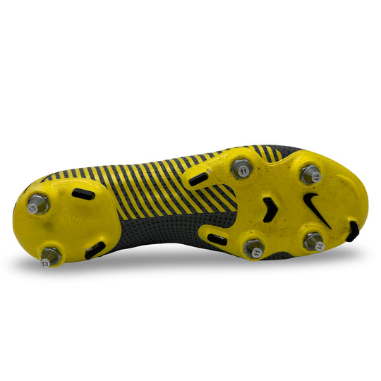 Nike Mercurial Vapor 12 Elite 2017/18 usadas por Ashley Young