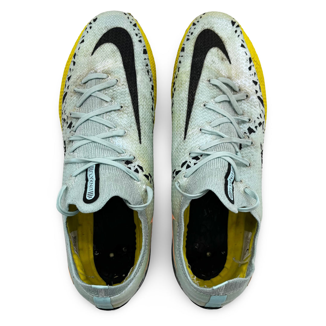 Andy Robertson Match, Photo-Matched Worn Nike Phantom GT Elite - 2022/23