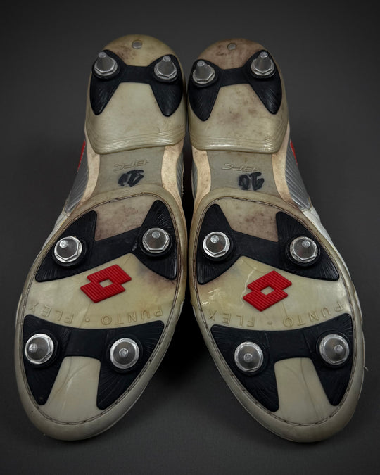 Clarence Seedorf | Match-Worn Boots | 2005/06 | 2006/07 | 2007/08 | 4 Goals | 3 Assists | AC Milan