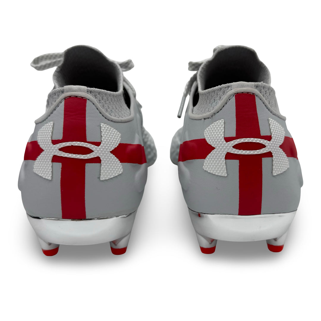 El partido Trent Alexander-Arnold se emitió bajo la marca Under Armour Clone Magnetico 2 para la Copa Mundial de la FIFA 2022.