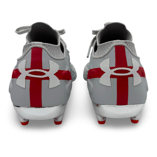 El partido Trent Alexander-Arnold se emitió bajo la marca Under Armour Clone Magnetico 2 para la Copa Mundial de la FIFA 2022.