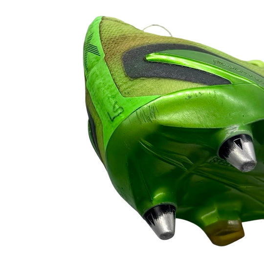 Luke Shaw | Match-Worn Boots | Photo-Matched | 2022/23 | 1 Goal | 1 Assist | 7 Clean Sheets | Manchester United & England