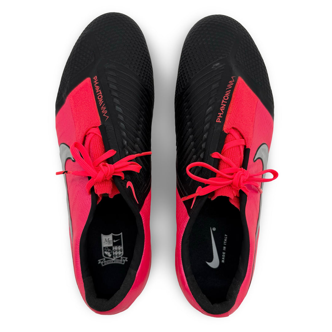 James Milner Match Issued Nike Phantom VSN Elite - 2019/20
