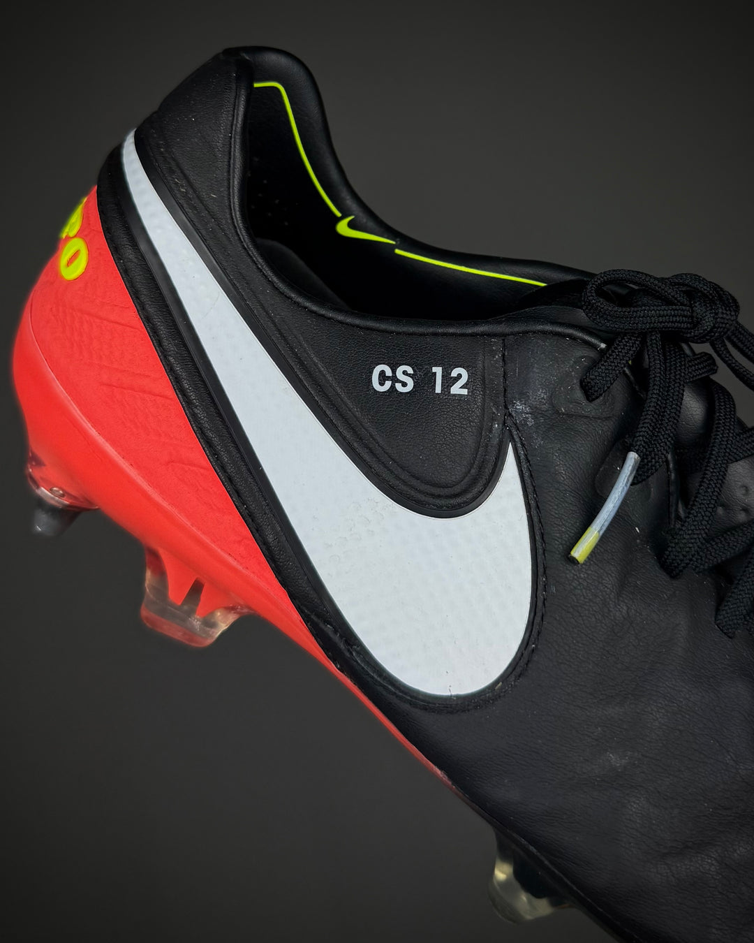 Chris Smalling | Match-Worn Boots | 2016/17 | 1 Goal | 6 Clean Sheets | Manchester United