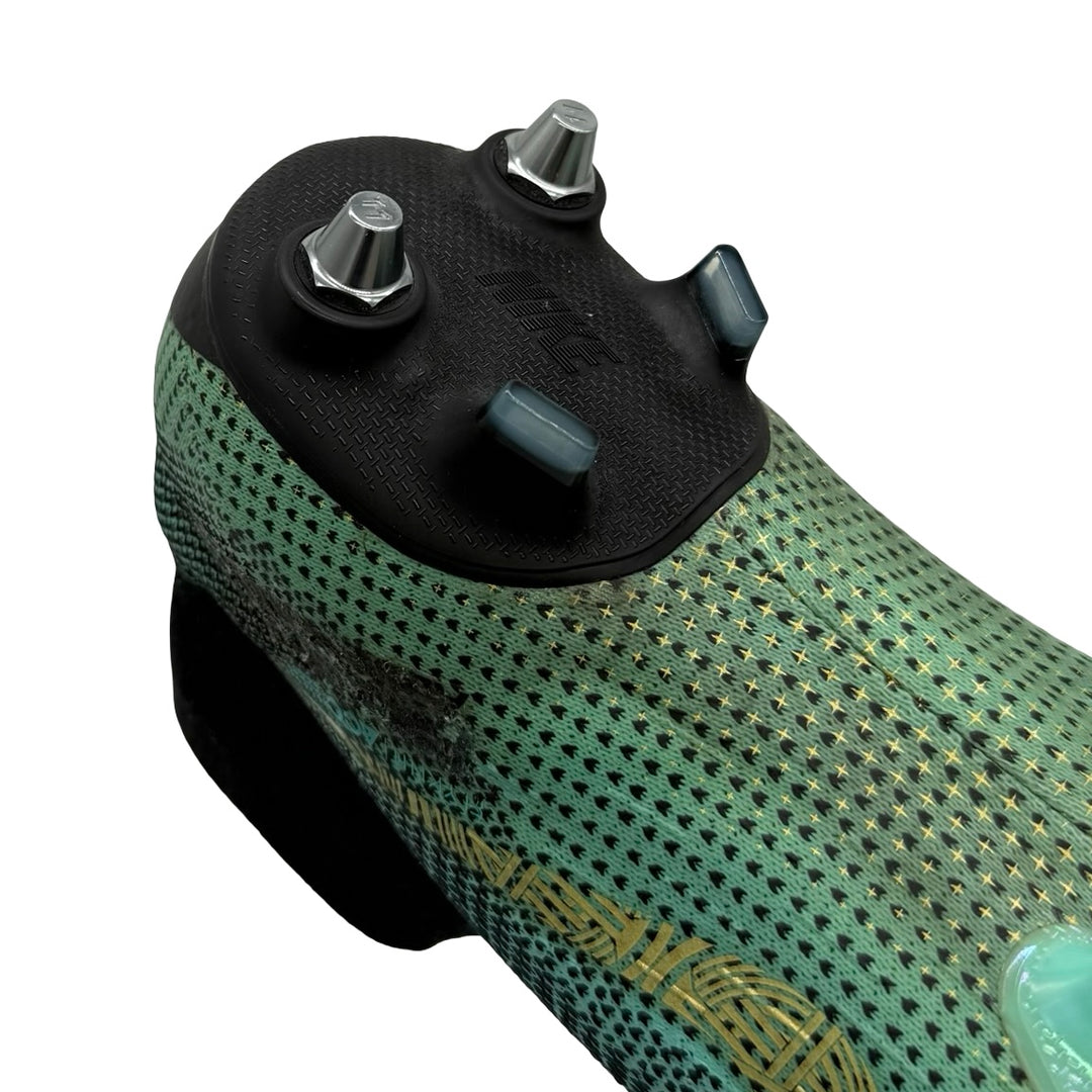 Cristiano Ronaldo Match Issued Nike Mercurial Superfly 6 Elite CR7 Chapter 6: Born Leader Special Edition - 2017/18