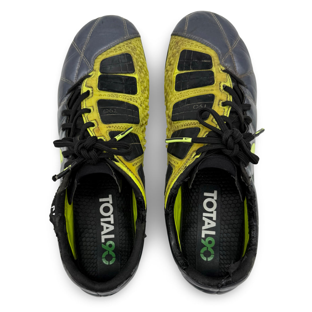 Vincent Kompany - Nike T90 Laser III Elite 2011/12