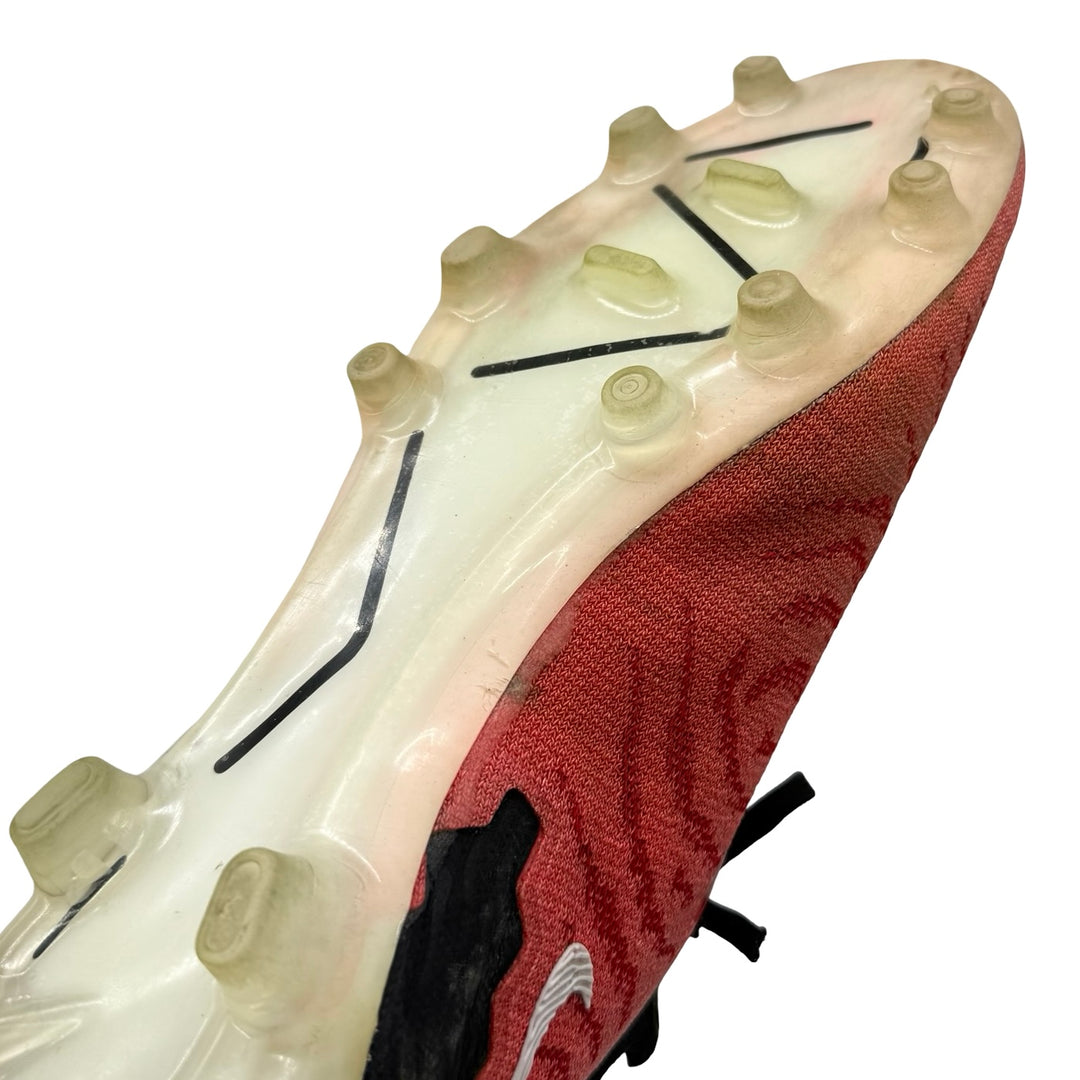 Leandro Paredes Match Worn, 4 Assists, Photo-Matched Nike Phantom GX Elite - 2023/24