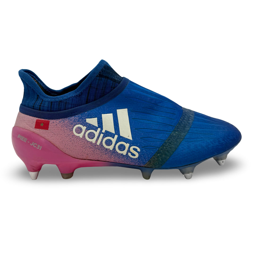 Hakim Ziyech | Player-Worn Boots | 2016/17 | Ajax