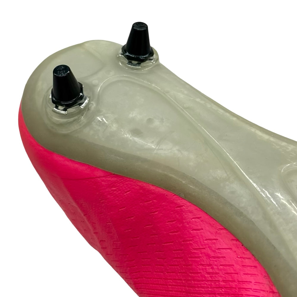 James Milner Match Issued Nike Phantom VSN Elite - 2019/20